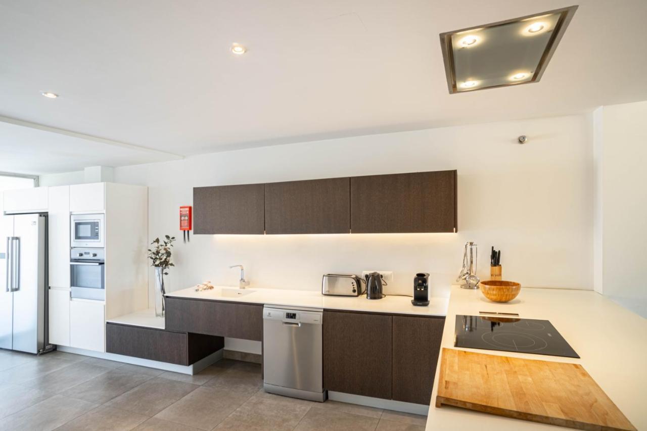 Grand Terrace Apartment In Puerto De Alcudia Eksteriør billede