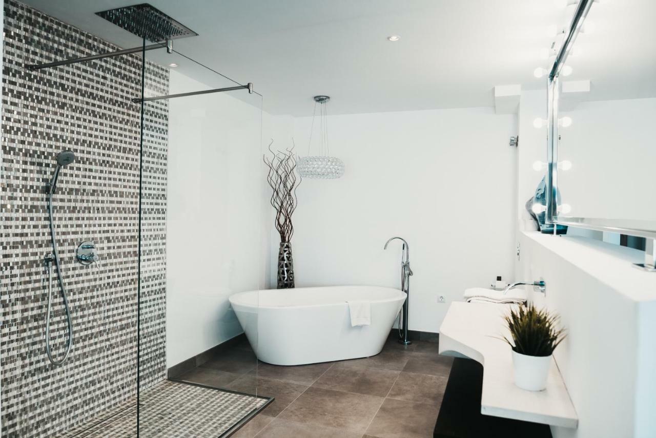 Grand Terrace Apartment In Puerto De Alcudia Eksteriør billede