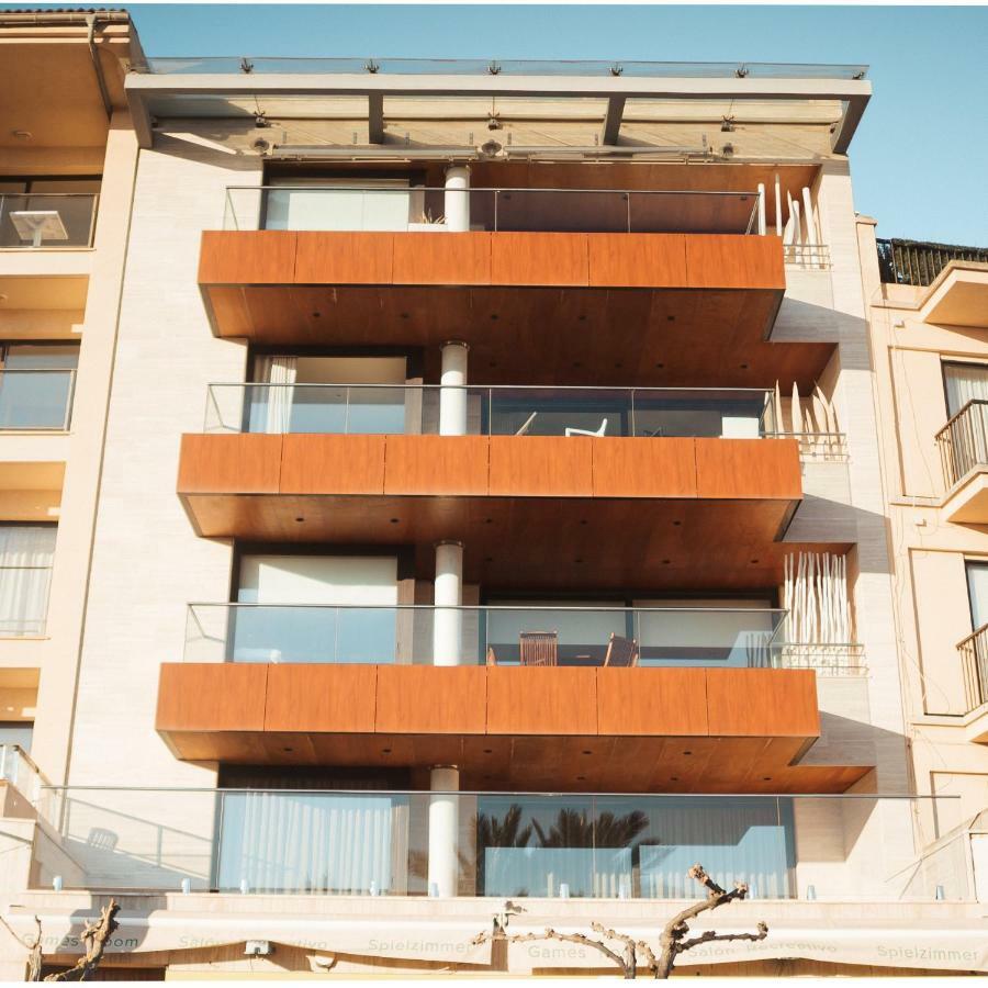 Grand Terrace Apartment In Puerto De Alcudia Eksteriør billede